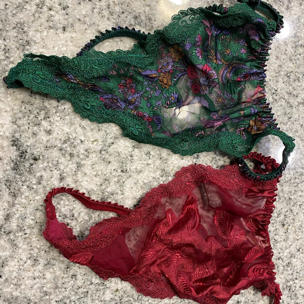 Vintage Victoria's Secret Green and Red Lace Panties